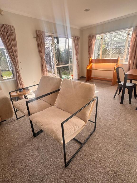 Walk to wineries - Modern retreat - Resim 7