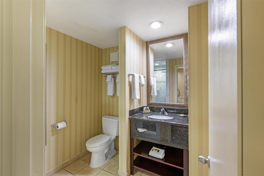 Best Western Plus Canyonlands Inn - 总统特大号床套房 - 带沙发床 - 禁烟