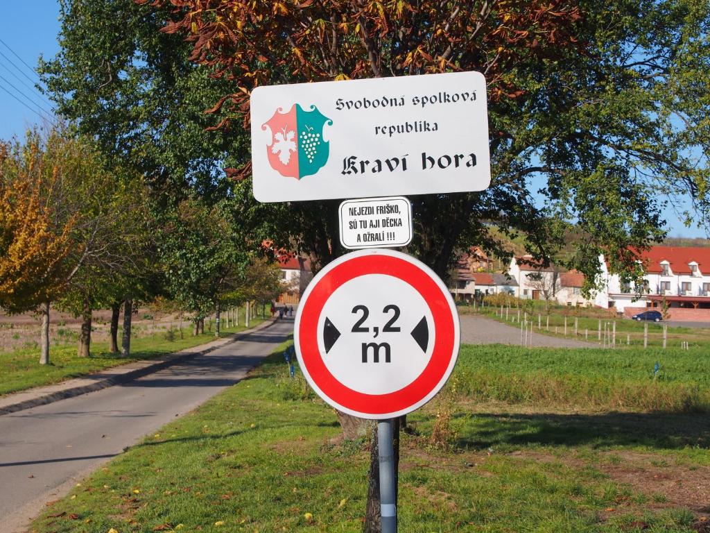 Certifikát, hodnocení, plakát nebo jiný dokument vystavený v ubytování Penzion u Ivana