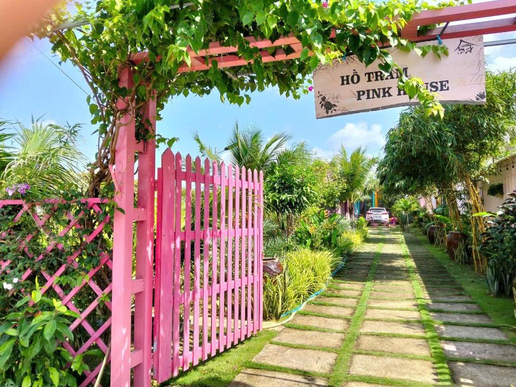 Φωτογραφία από το άλμπουμ του Hồ Tràm Pink House σε Xuyên Mộc