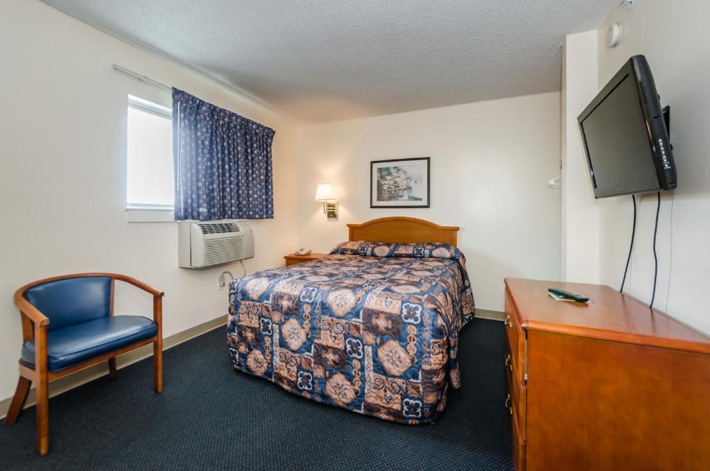Tampa Bay Extended Stay Hotel - 