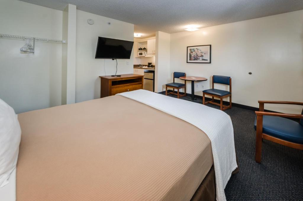 Tampa Bay Extended Stay Hotel - Kitchenette Unique Non-fumeuse Améliorée, Kitchenette