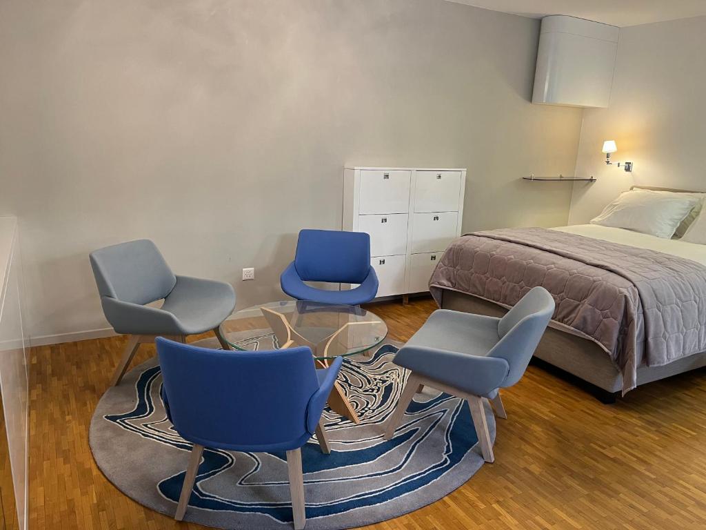 Central Charm Apartment, Geneva City Center - Resim 3