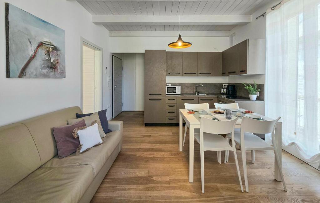 Kuchyň nebo kuchyňský kout v ubytování Pet Friendly Apartment