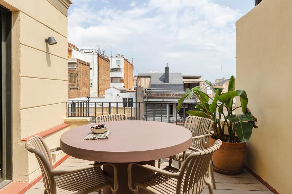 C211 Barcelona - Simaba Group - 3