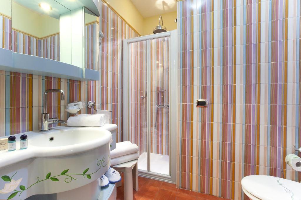 Koupelna v ubytování Hotel Prestige