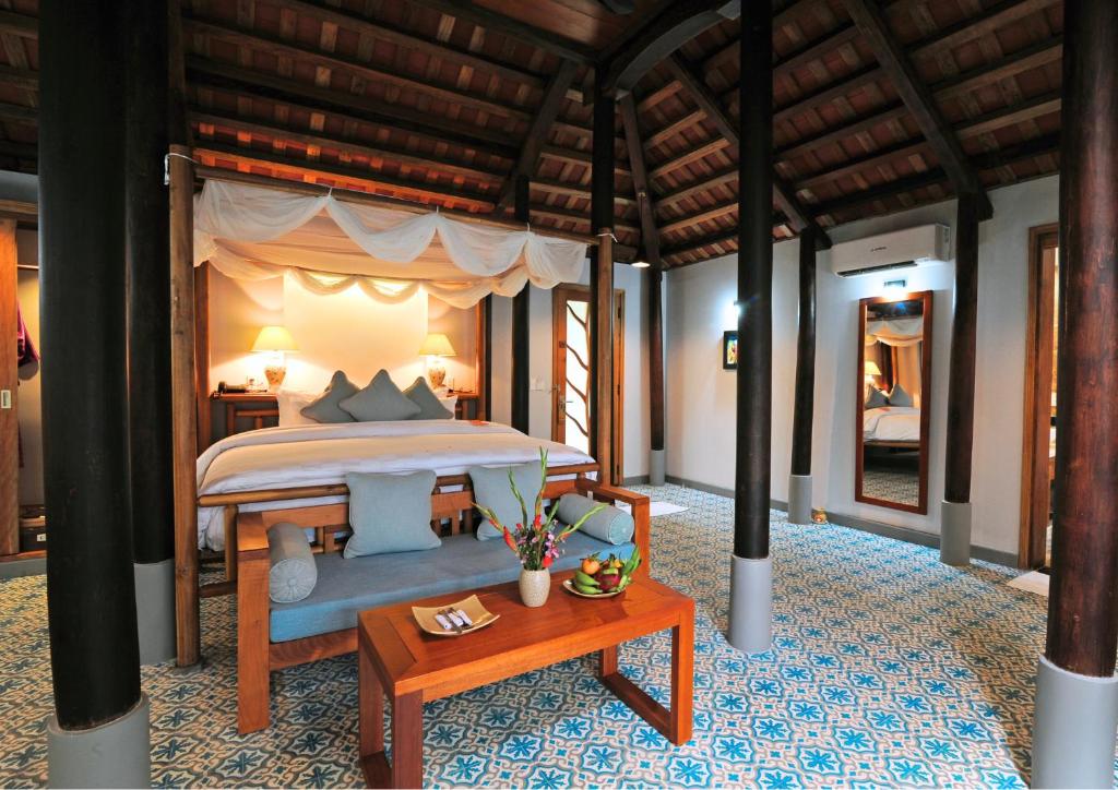 Two-Bedrooms Pool Villa with Family Package