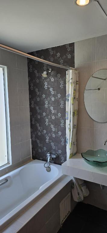 APK Hillview Hotel - Resim 14