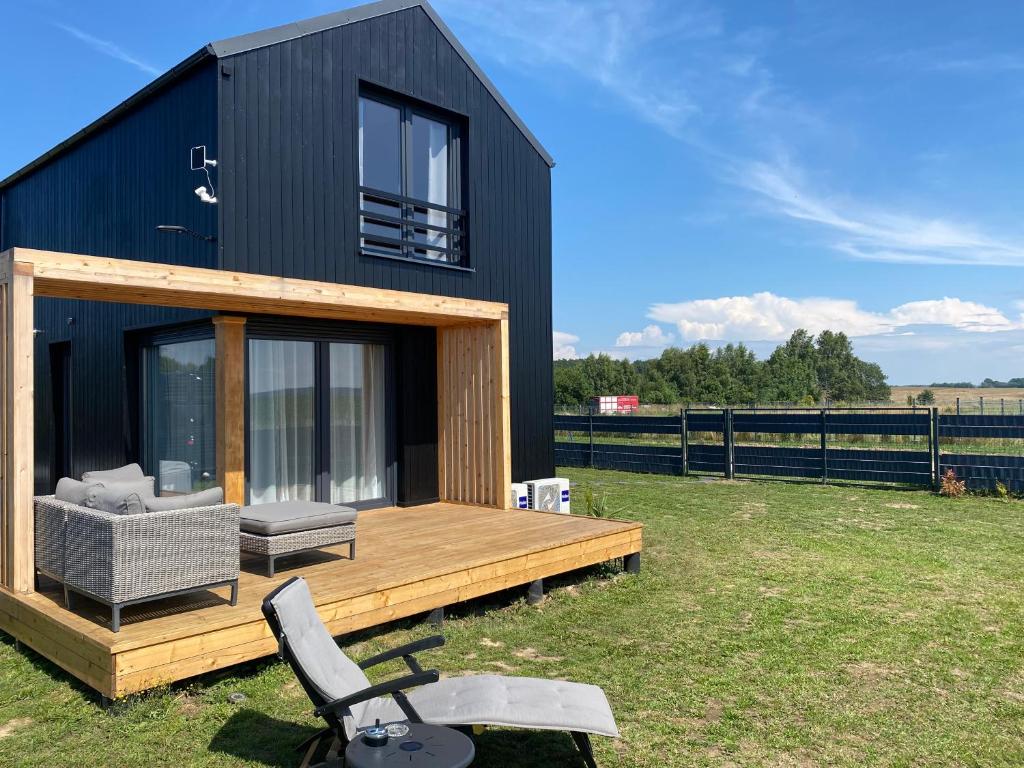 Κήπος έξω από το 1 nowy domek na wyłączność z Jakuzzi Psy mile widziane Rewalia Relax