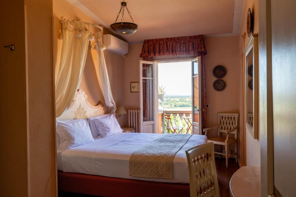 Quattro Gigli Hotel photo