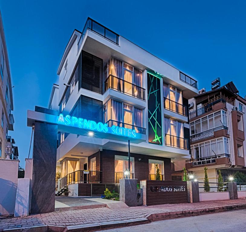 Budova, kde se aparthotel nachází