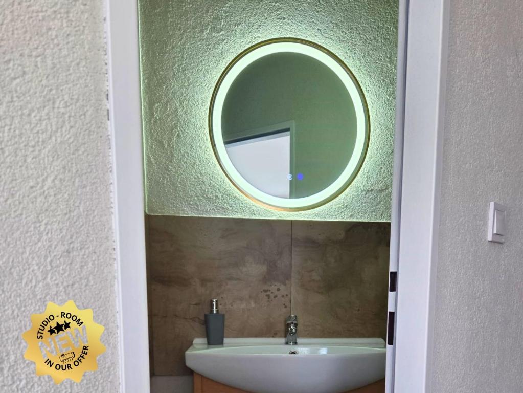 Spa & Pool Apartments Prestige VILLA IVICA - Resim 14