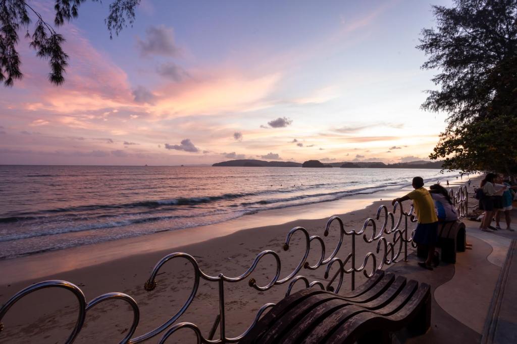 Syama V Beachfront Resort Ao Nang Krabi, Aspira Collection - Adults Only - Resim 3