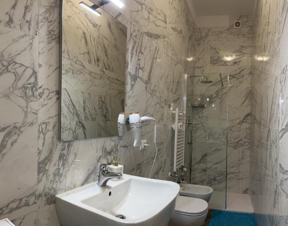 TINTORETTO 4, 3 GRANDI CAMERE DA LETTO, 2 BAGNI - 4