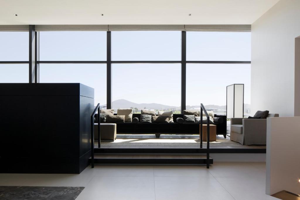 Little National Hotel Canberra - Resim 2