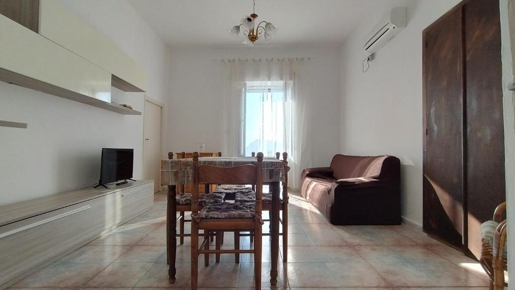 Μια τηλεόραση ή/και κέντρο ψυχαγωγίας στο La Casa dei Nonni