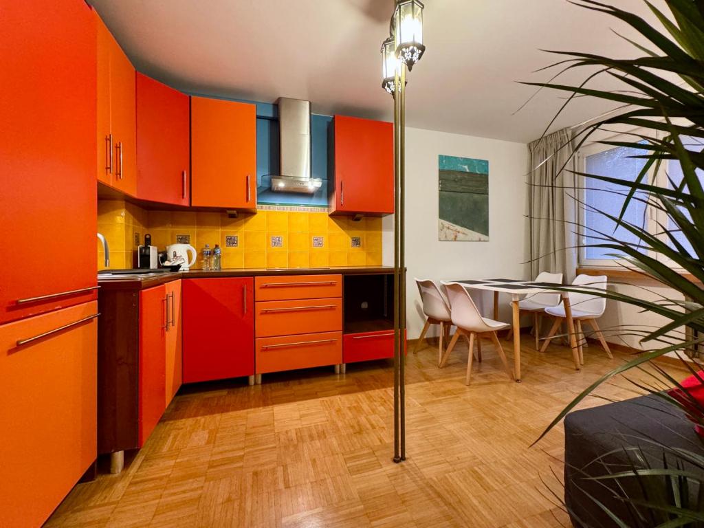 Η κουζίνα ή μικρή κουζίνα στο Apartament Kochanowskiego Łódź