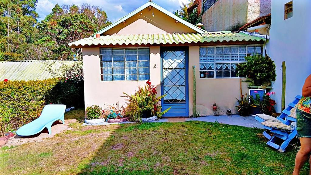 Κήπος έξω από το Chalé 2 bukadin de terra