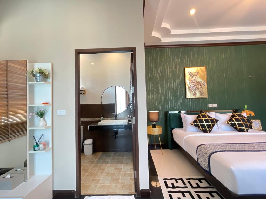 Romlaphass Boutique Villa - Chambre Lit King-Size Avec Vue Sur Piscine