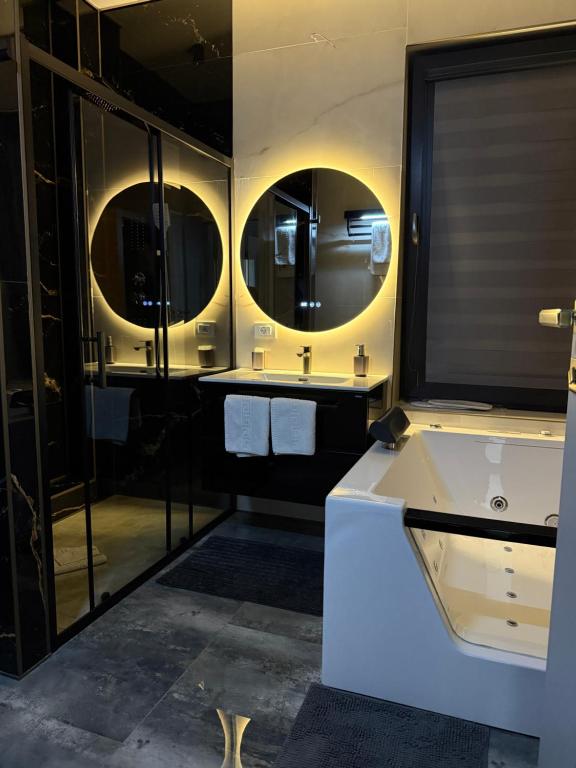 Galactic&Ludmila Suite SPA - Resim 22