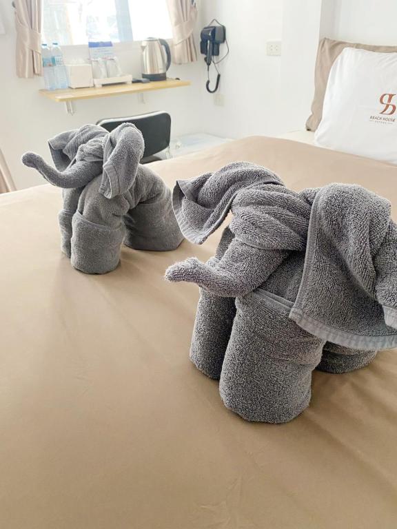 SJ Beach House Patong - Resim 12