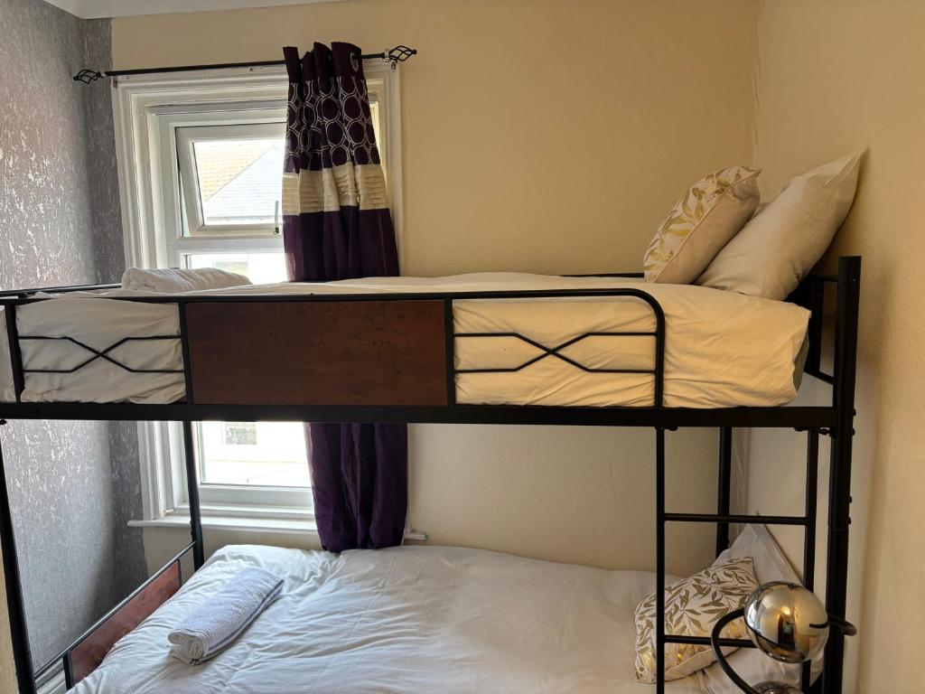 Affordable Golden Mile Hotel In Blackpool Close To The Beach And Blackpool City Centre - Resim 13