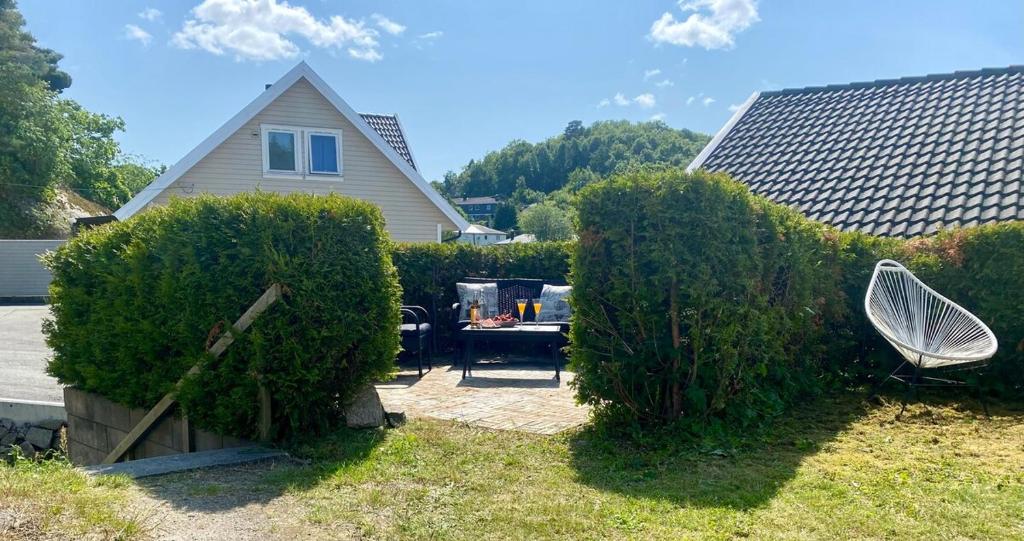 En have udenfor Apartment Mandal