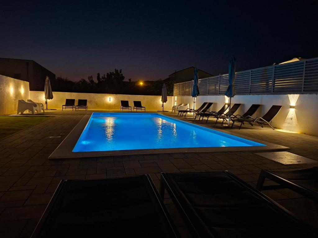 LUCY Apartments with heated saltwater pool and free private parking - 17