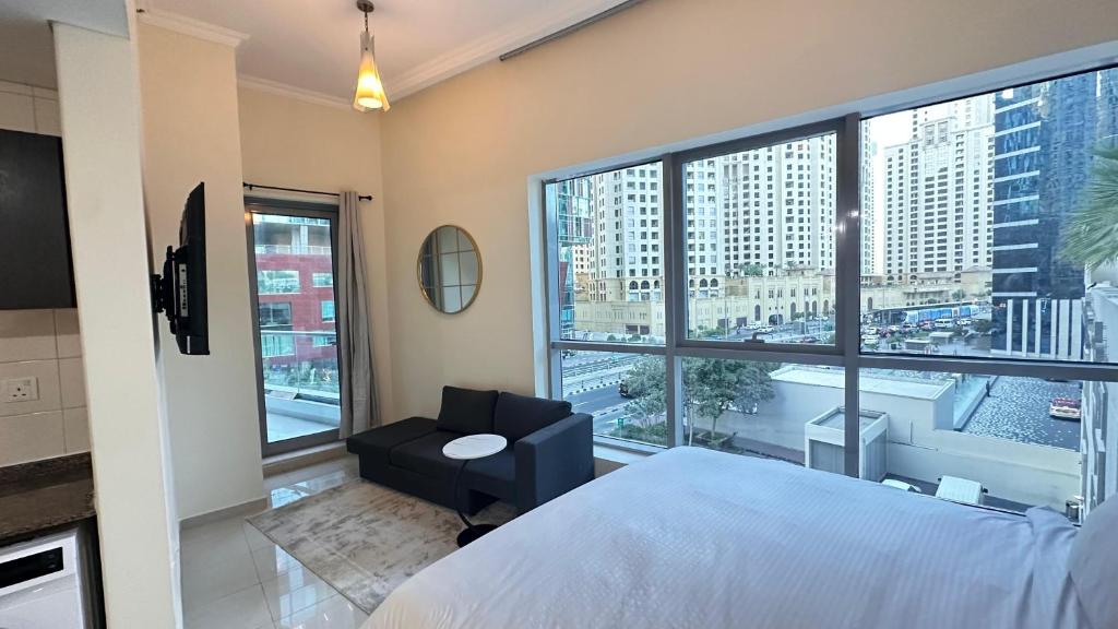 JBR Studio Apartment - Bay Central - Resim 2