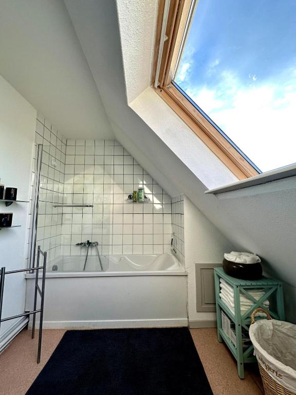 Loft vintage - spacieux 155 m2 - 4 chambres - Parking, Netflix, Wifi Fibre – photo 46