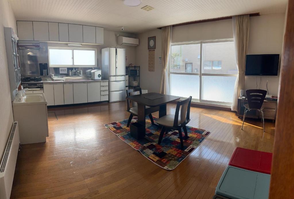 Η κουζίνα ή μικρή κουζίνα στο Minpaku Dorihu - Vacation STAY 19349