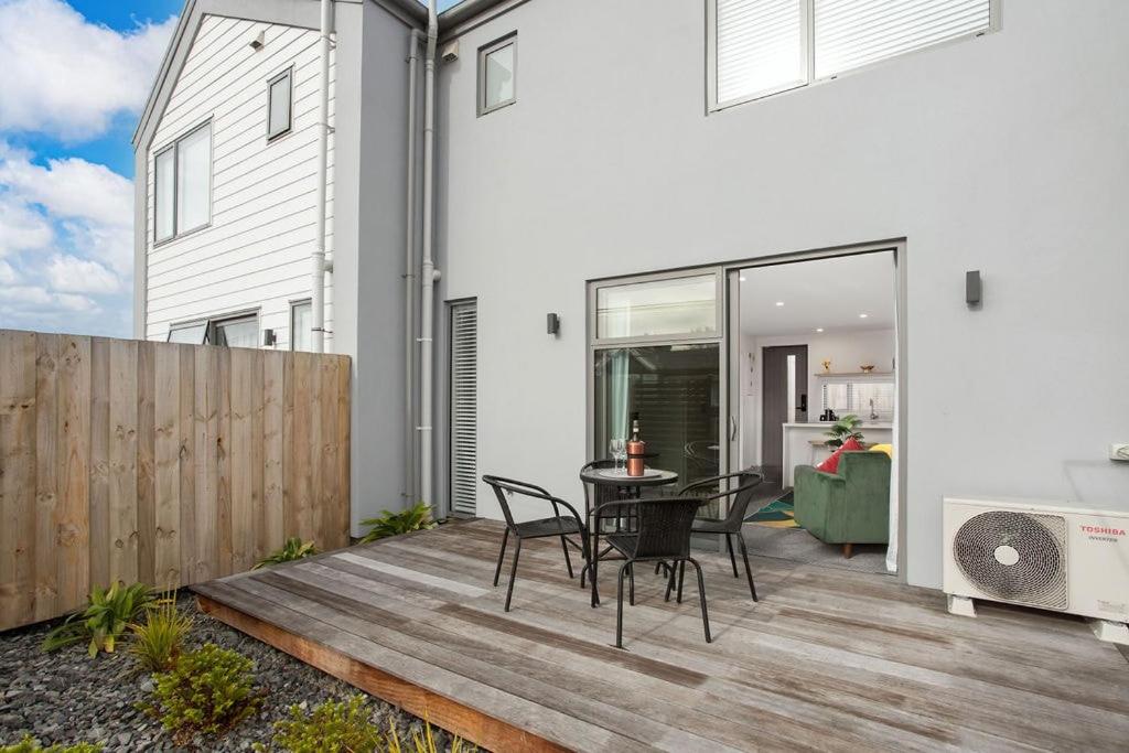 Appt 2 on Armagh 2Bdrm 2 Bthrm Free Park - Resim 5