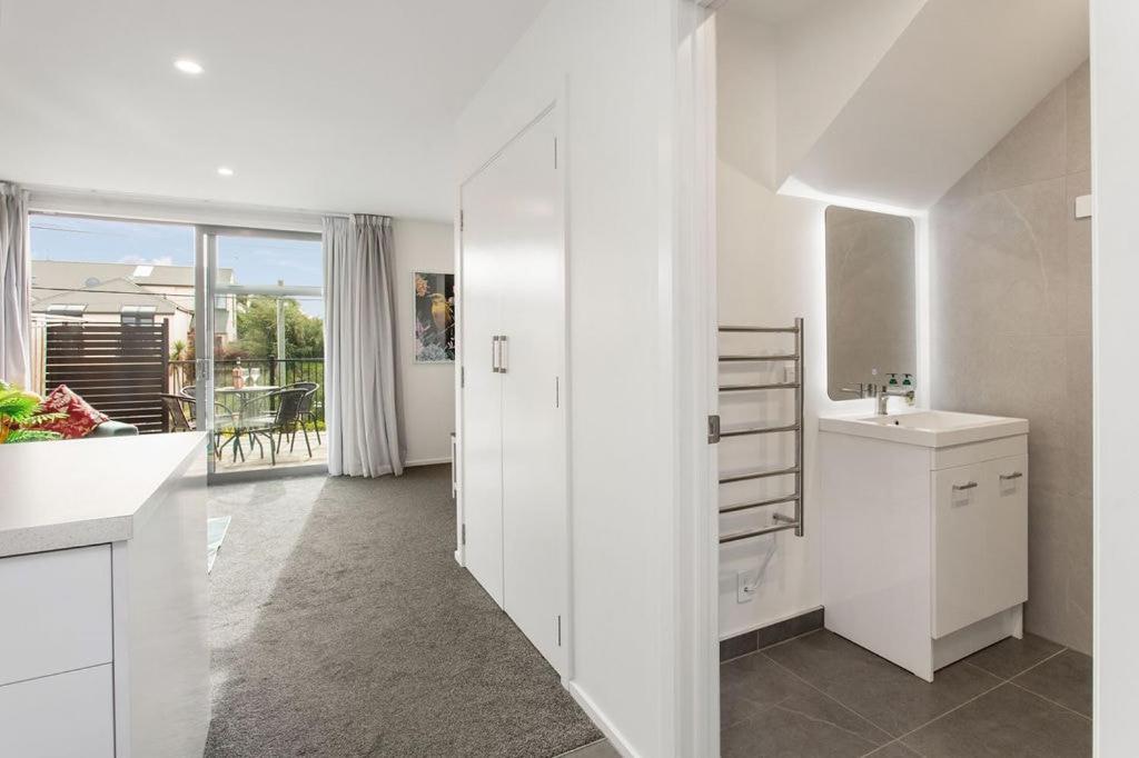 Appt 2 on Armagh 2Bdrm 2 Bthrm Free Park - Resim 8