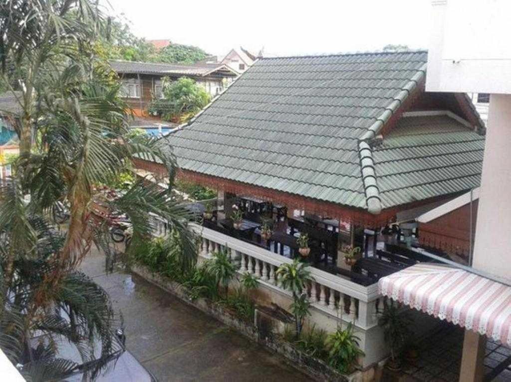 Hotel O Top North Guesthouse - Resim 14