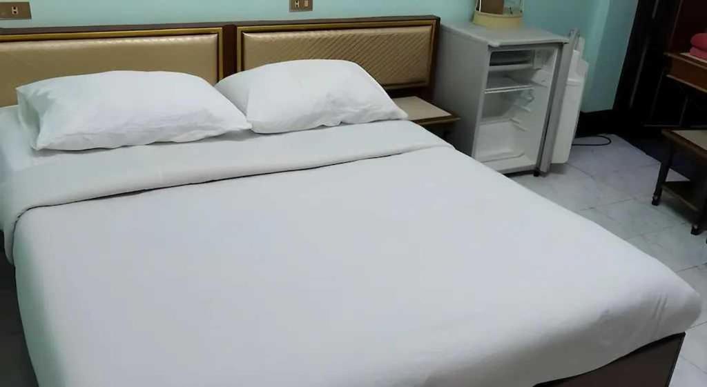 Hotel O Top North Guesthouse - Resim 24