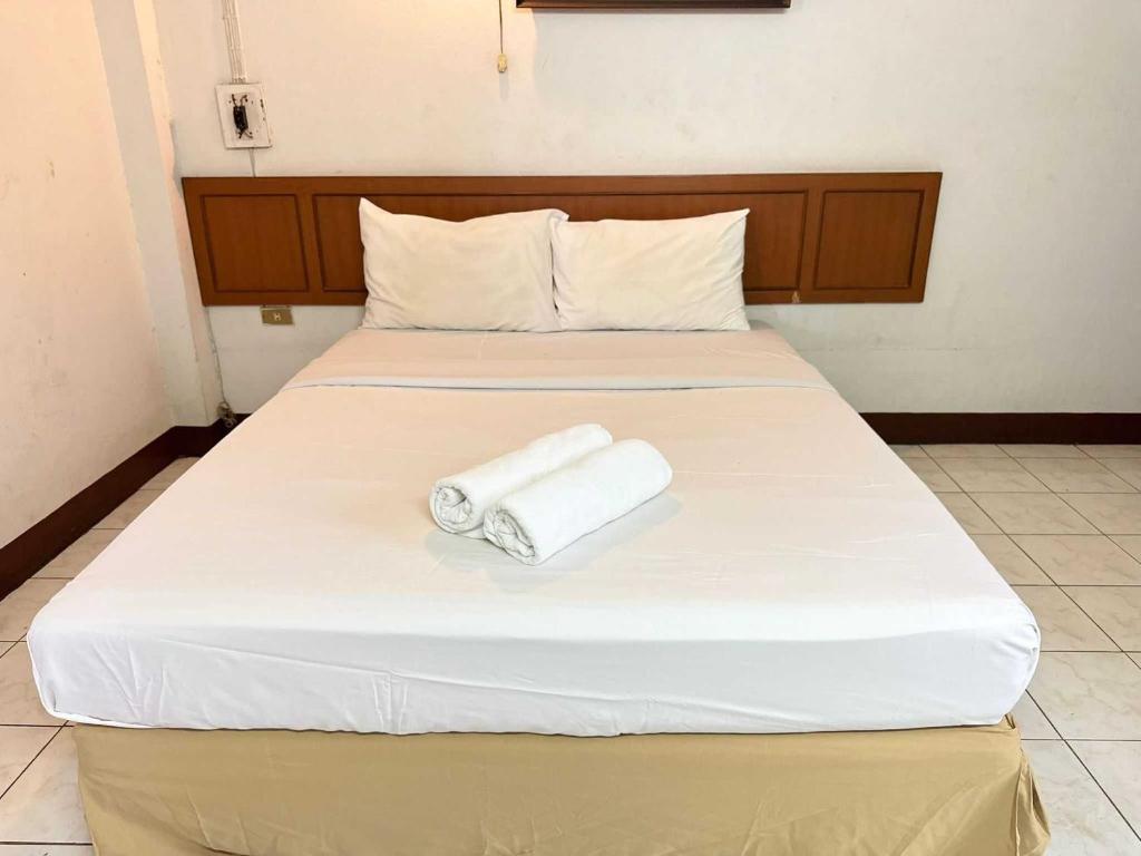 Hotel O Top North Guesthouse - Resim 19