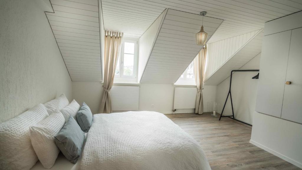 Löwenplatz Apartment near Station by Airhome - Resim 18