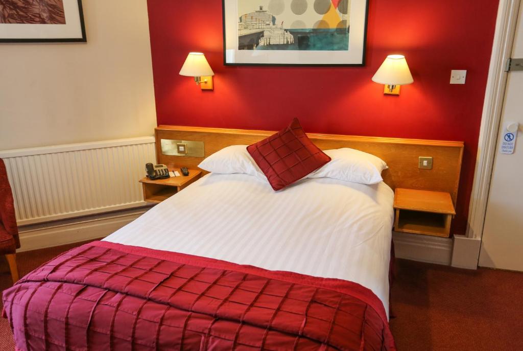 Royal Exeter Hotel - Superior Double Room