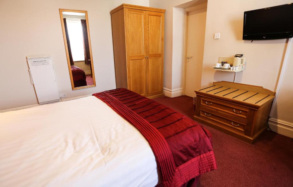 Royal Exeter Hotel - Superior Single Room