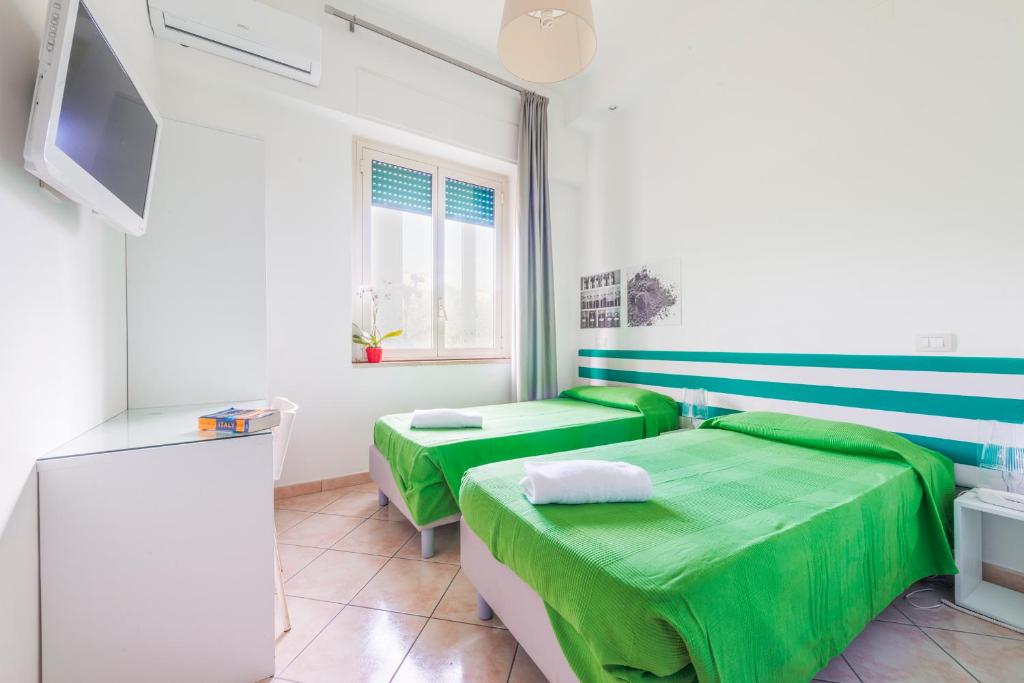 TV a/nebo společenská místnost v ubytování Hotel Spicy