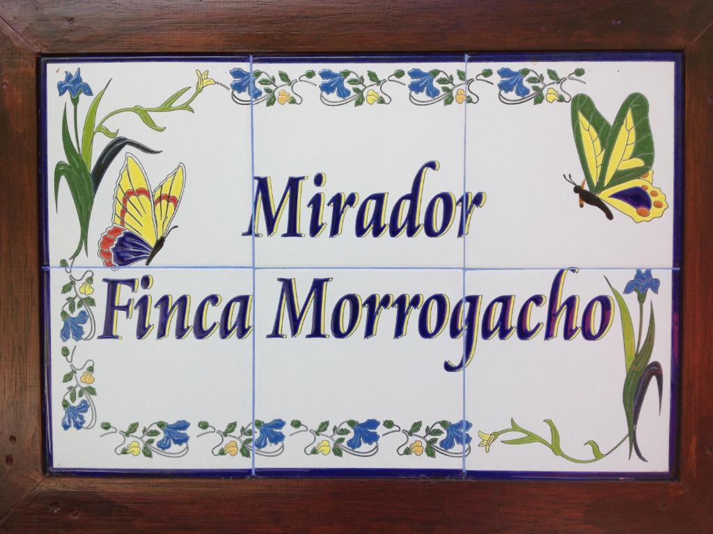 Un certificado, premio, letrero u otro documento en Mirador Finca Morrogacho