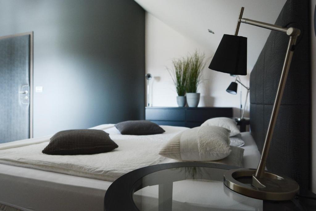 Postel nebo postele na pokoji v ubytování Bled Apartment Kirsch