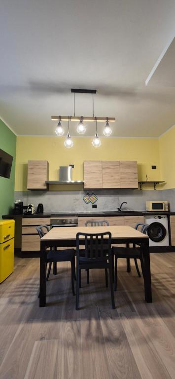 Η κουζίνα ή μικρή κουζίνα στο Liccia House