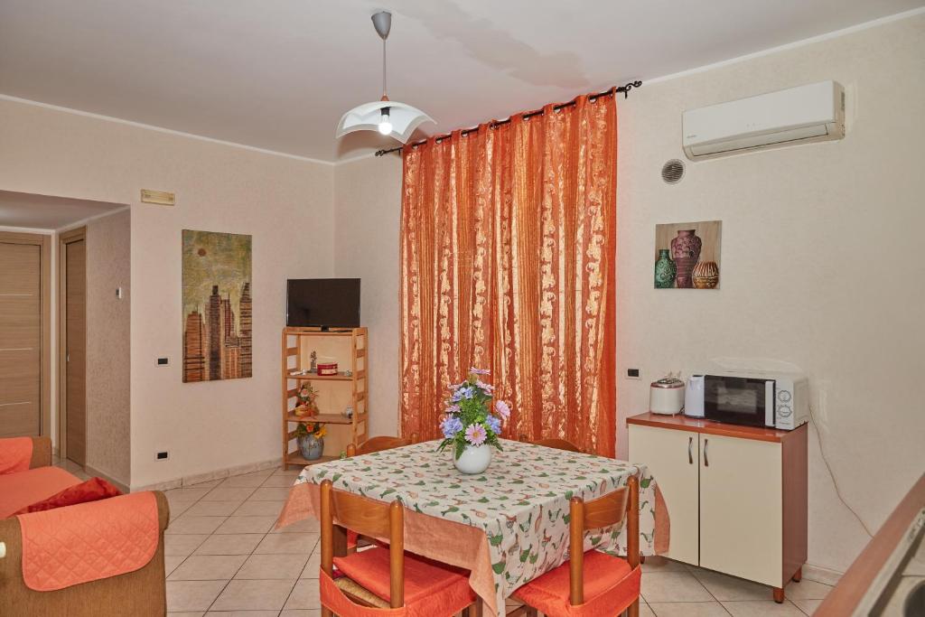 Μια τηλεόραση ή/και κέντρο ψυχαγωγίας στο Casa Reggio