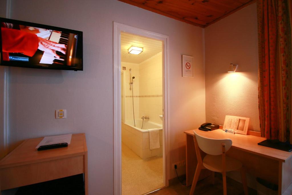 Gallery image of Hôtel Panoramic in Luchon