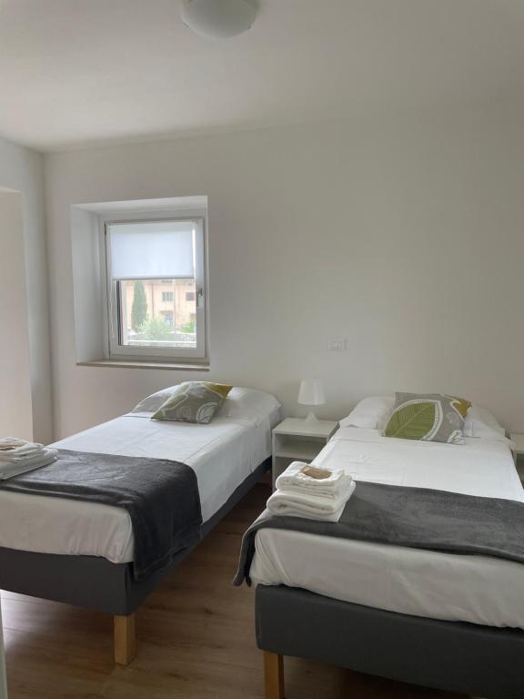 Locanda al Castello - Twin Room With Private Bathroom