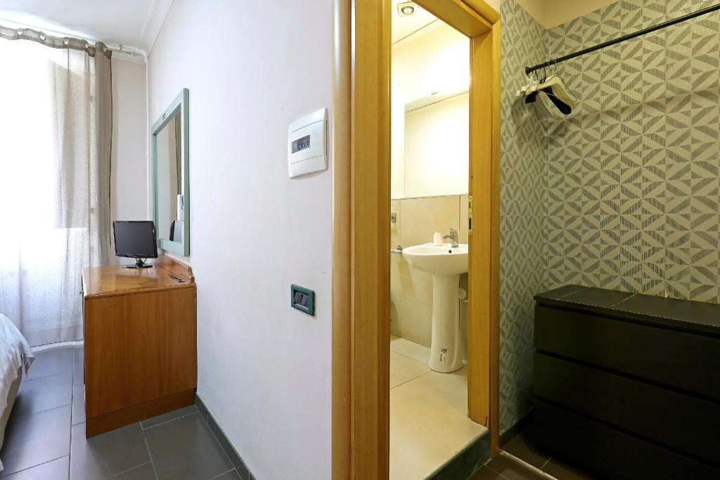 Hotel Cesare 14 - Resim 33