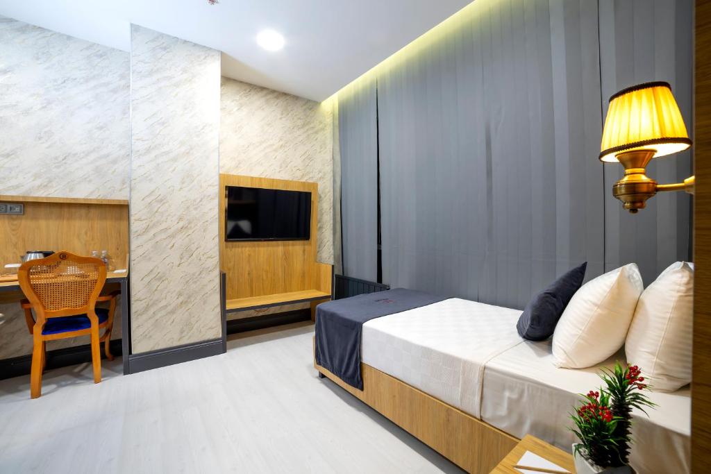 Bulton Hotel Airport - 3