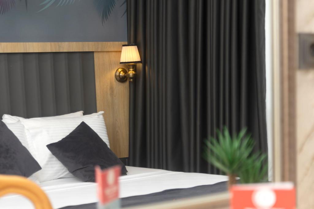 Bulton Hotel Airport - 13