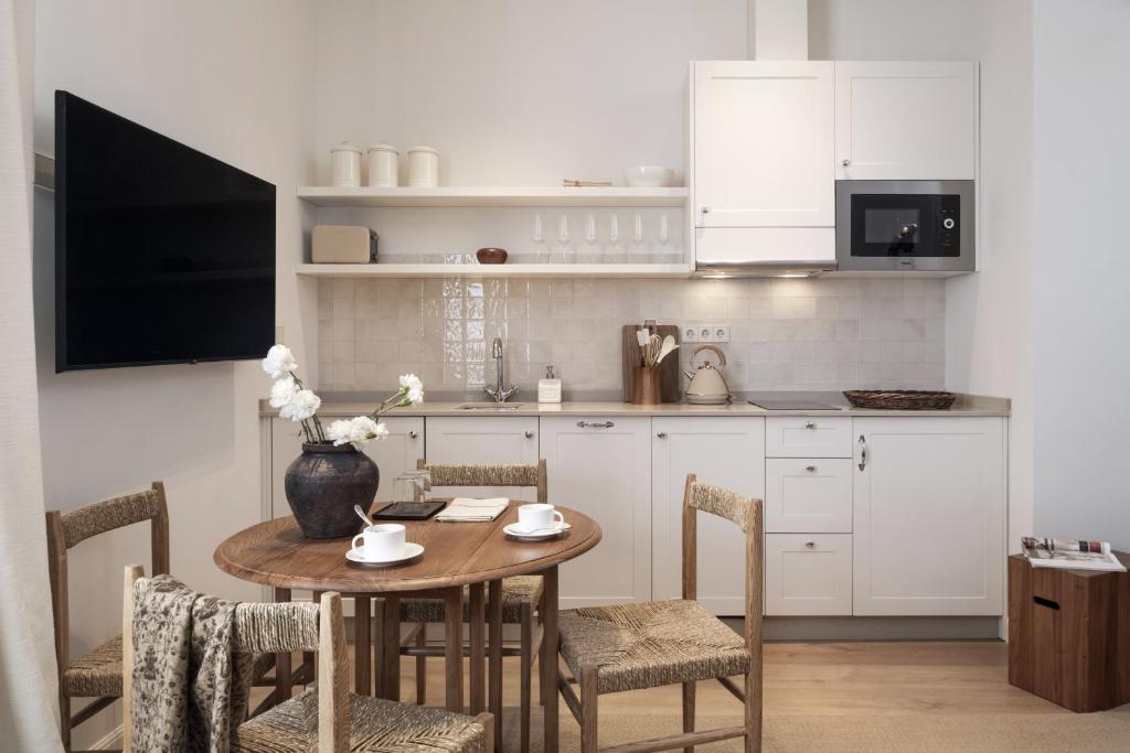 Raíces Alameda Casa Palacio - 8